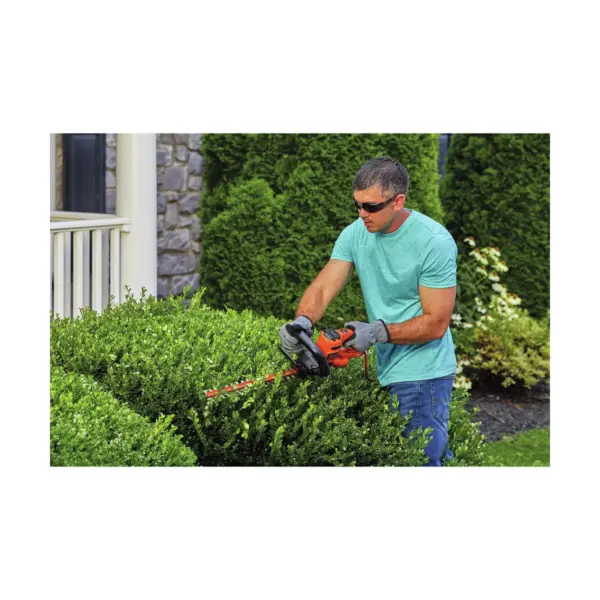 Black & Decker BEHT100 16 in. Electric Hedge Trimmer