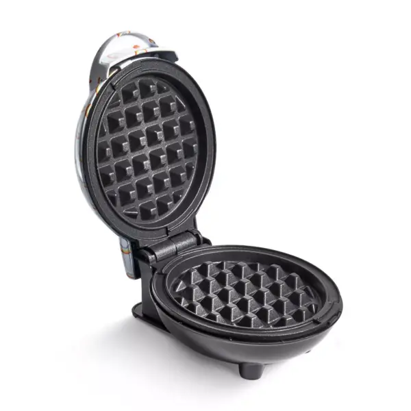 Dash Mini Waffle Maker Rainbow Print