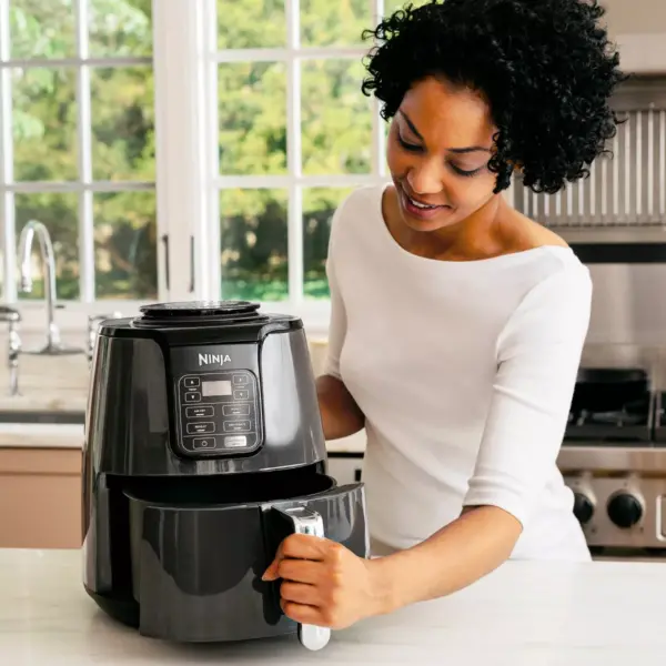 Ninja 4qt Air Fryer - Black AF101