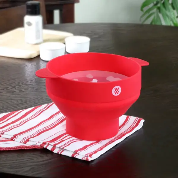 Weight Watchers Elmsley Microwave Popcorn Popper Bowl in Red