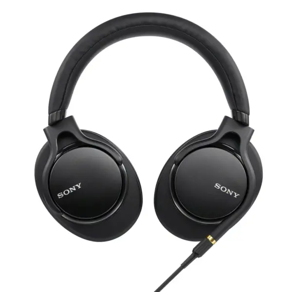 Sony MDR1AM2B Wired High-Resolution Audio Over-Ear Headphones with Built-In Remote and Microphone