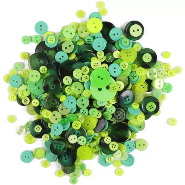 700 Pieces Round Green Resin Buttons 0.8-3cm with 2 and 4 Holes for DIY Crafts, Sewing and Scrapbooking