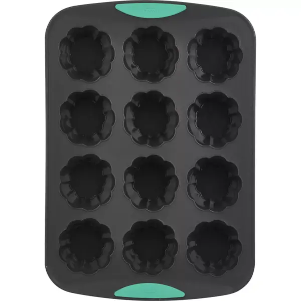 Trudeau 12ct Flower Cupcake Pan Mint