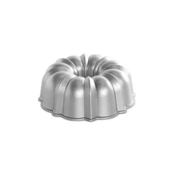 Nordic Ware 12 Cup Bundt Pan Silver