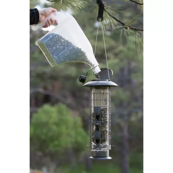 Droll Yankees Squirrel X4 Proof Bird Feeder - Gunmetal