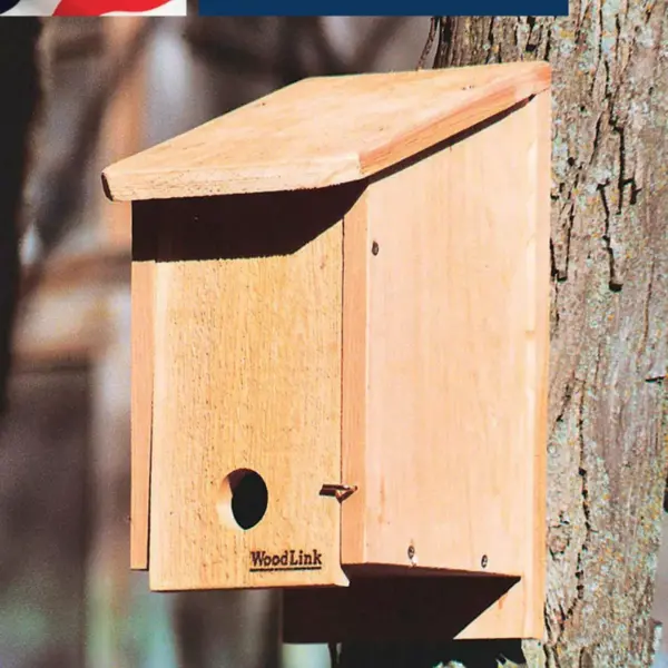 Woodlink Kiln-Dried Cedar Wood Birdhouse Winter Roosting and Shelter Box with Included Screws, Brown