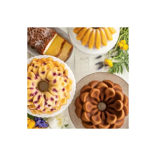 Nordic Ware Magnolia Bundt Pan