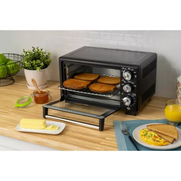 Oster Countertop Convection and 4-Slice Toaster Oven – Matte Black