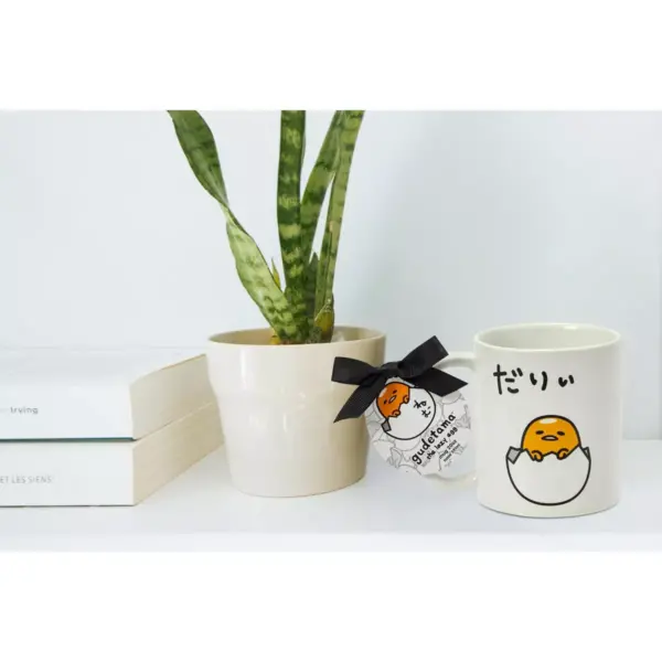 Se7en20Gudetama Sitting In Eggshell 20-Oz Ceramic Mug