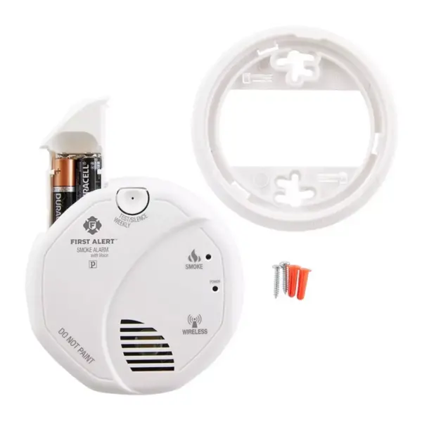 First Alert Battery Operated Interconnected Wireless Smoke Alarm with Voice Location Dectector White