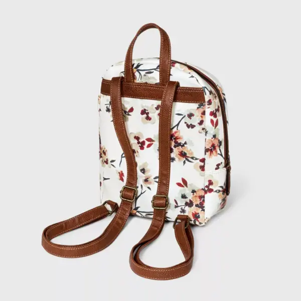 Concept Floral Print Zip Closure Backpack - White