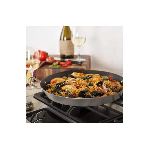 Nordic Ware 40030 Paella Pan, 15-Inch