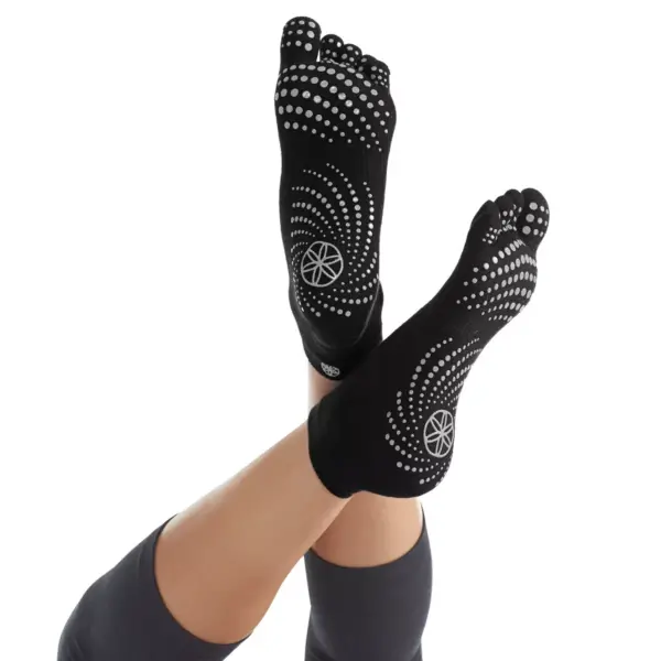 Gaiam No Slip Yoga Socks - Black/Gray M/L