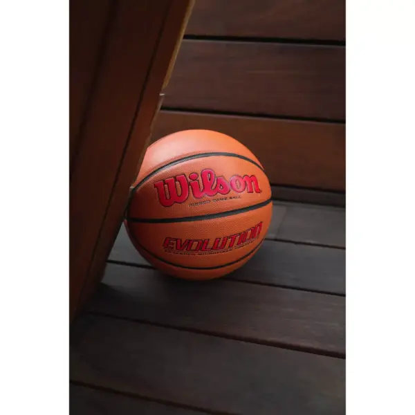 Wilson 28.5'' Evolution Game Basketball – Scarlet