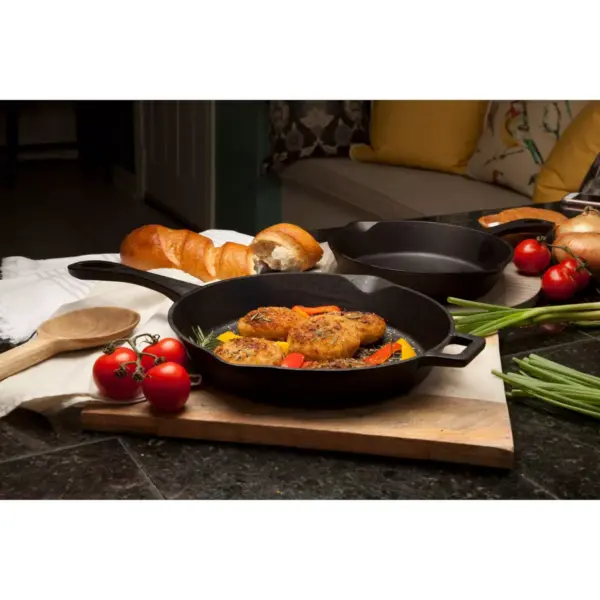 Bayou Classic Cast Iron 10in & 12in Skillet Set