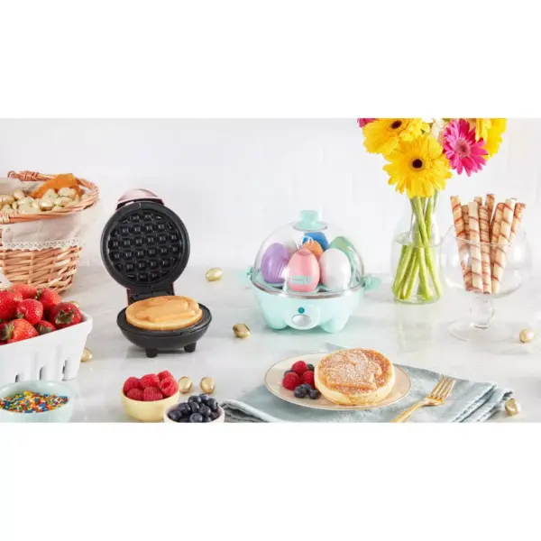 Dash Flower Mini Waffle Maker