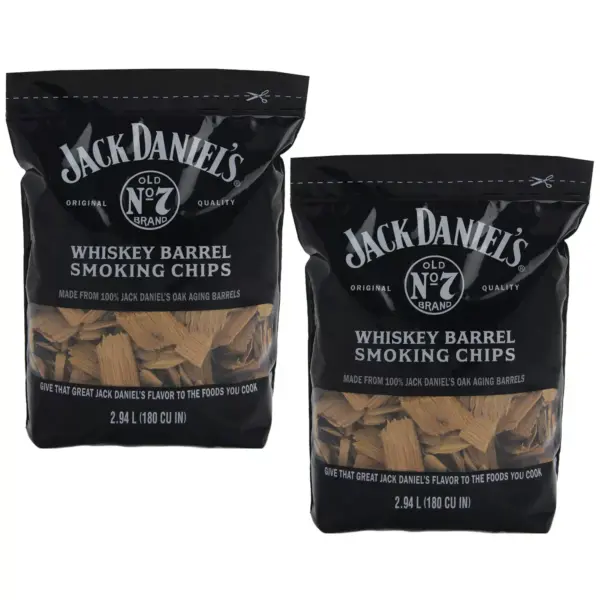 Jack Daniel's Whiskey Barrel Smoking Oak Wood Chips, 180 Cubic Inches (2 Pack)