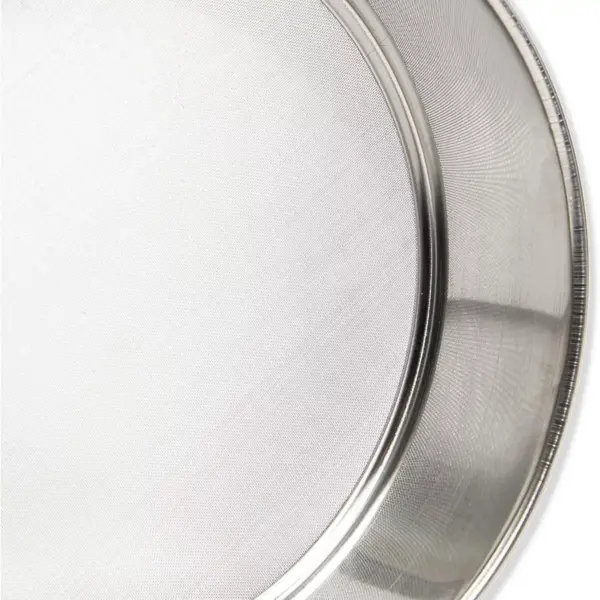 Juvale Stainless Steel Professional Round Flour Sieve for Baking (6.2 x 1.9 in)