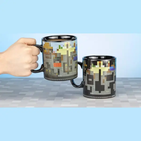 Paladone Products Ltd. Minecraft XL Oversized 18.5oz Heat Change Ceramic Mug