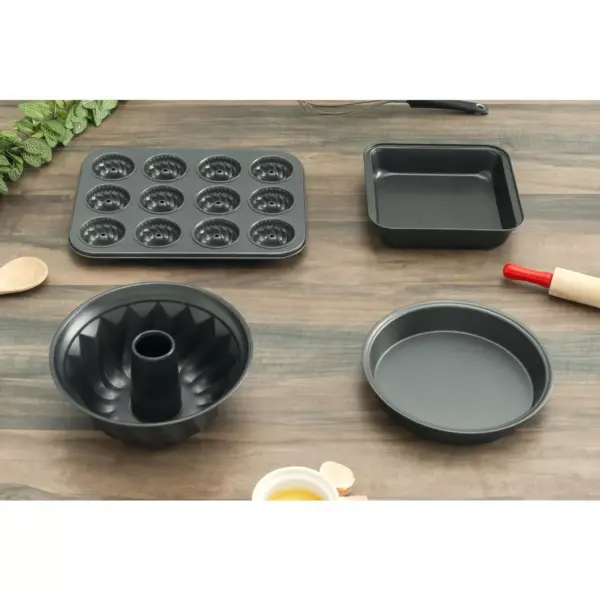 Home Basics Fluted Non-Stick Cake Pan