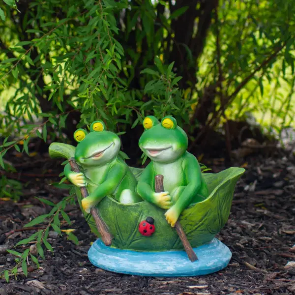 Northlight 10" Green Frogs in a Lily Pad Outdoor Garden Statue