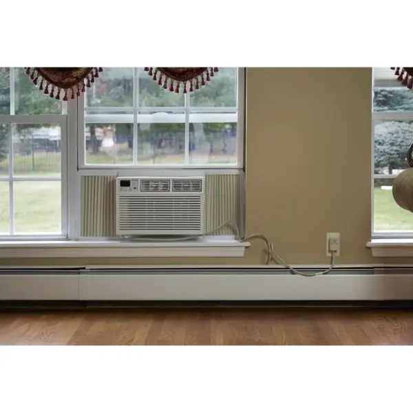 Emerson Quiet Kool 8,000 BTU 115V Window Air Conditioner EARC8RE1 with Remote Control