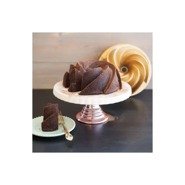 Nordic Ware 6 Cup Heritage Bundt Pan