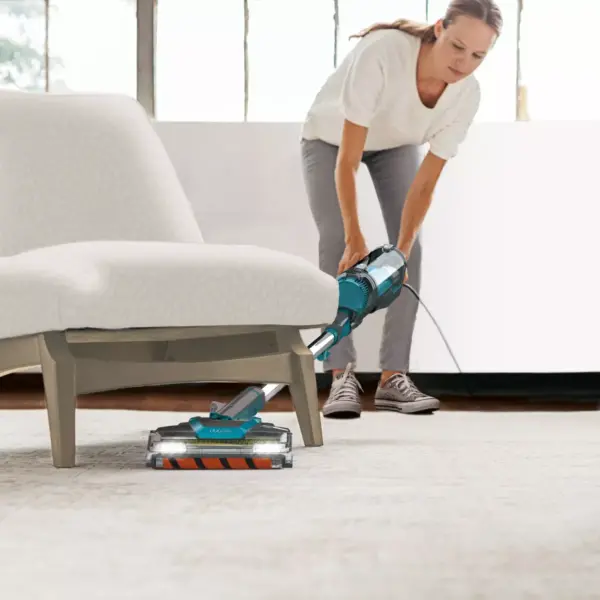 Shark APEX UpLight Lift-Away DuoClean with Self-Cleaning Brushroll Stick Vacuum