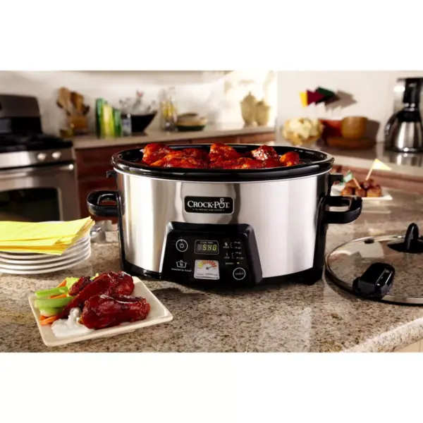 Crock-Pot Cook & Carry Digital Slow Cooker with Heat Saver Stoneware, Brushed Stainless Steel, SCCPCTS605-S