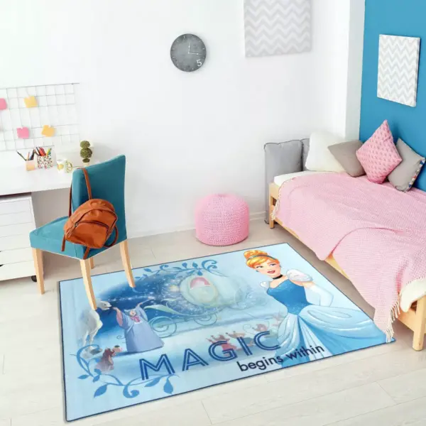 54"x78" Cinderella Area Rug