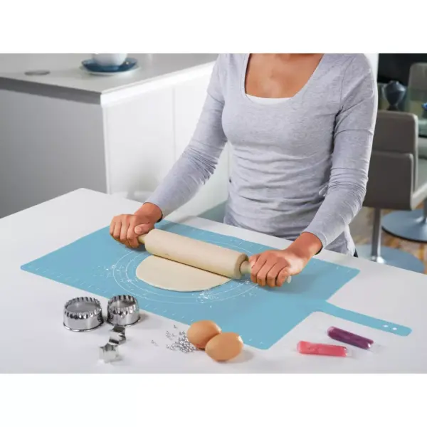 Joseph Joseph Roll-up Silicone Pastry Mat - Blue