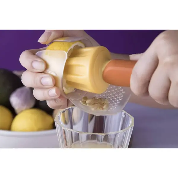 Cookduo Juice & Strain - Lemon Reamer with Strainer