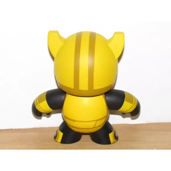 Bumblebee | Transformers G1 Mighty Muggs Action figures