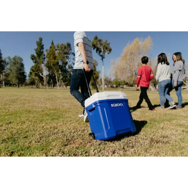 Igloo Latitude 30qt Roller Cooler