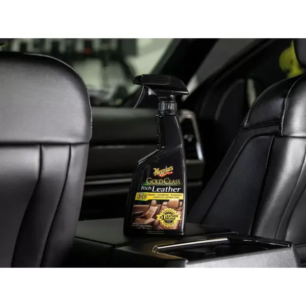 Meguiars 15.2oz Gold Class Rich Leather Cleaning and Conditioning Spray