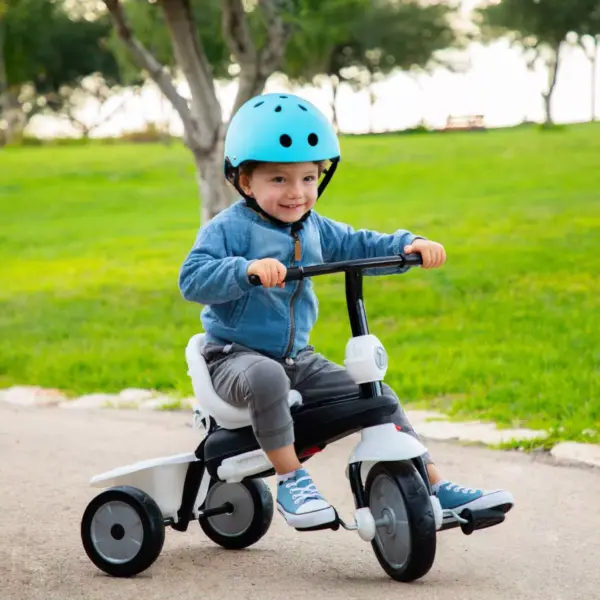 smarTrike Vanilla Plus Kids' Trike - Black/White