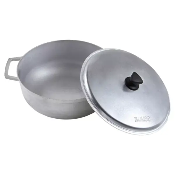 IMUSA Cast Aluminum Caldero (Dutch Oven) with Lid - 6.9 Qt