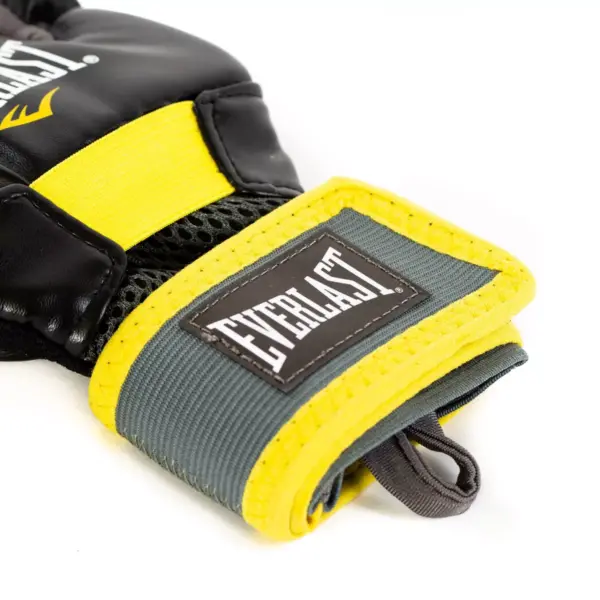 Everlast Cardio Kickboxing Fitness Gloves - Black