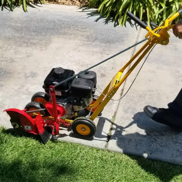 McLane 101-4.75GT-7 9 Inch Gas Walk Behind Lawn Edger, 5.50 Gross Torque Engine