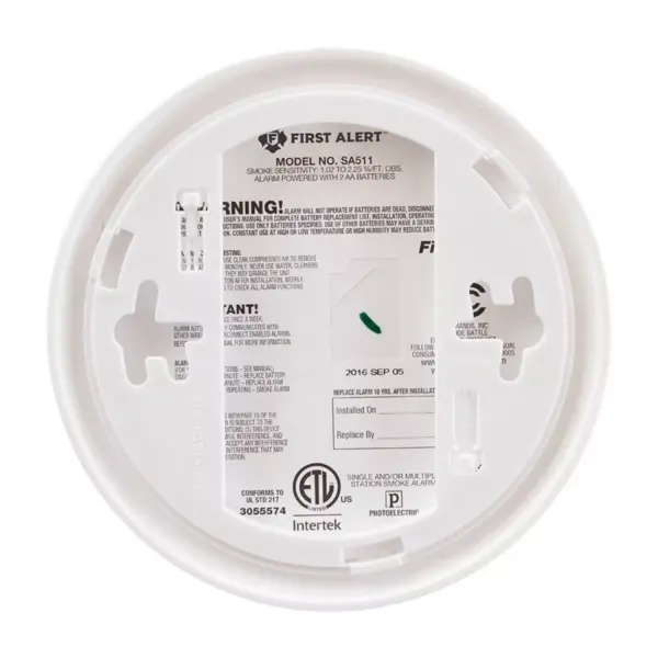 First Alert Battery Operated Interconnected Wireless Smoke Alarm with Voice Location Dectector White