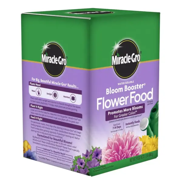 Miracle-Gro Water Soluble Bloom Booster Flower Food 1.5lb