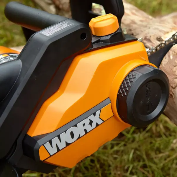 Worx WG305 14" - 8 Amp Chainsaw, Tool-Free Chain-Tensioning