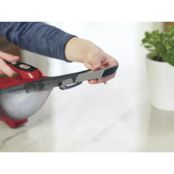 BLACK+DECKER Dustbuster Lithium Cordless Handheld Vacuum - Chili Red HLVA320J26