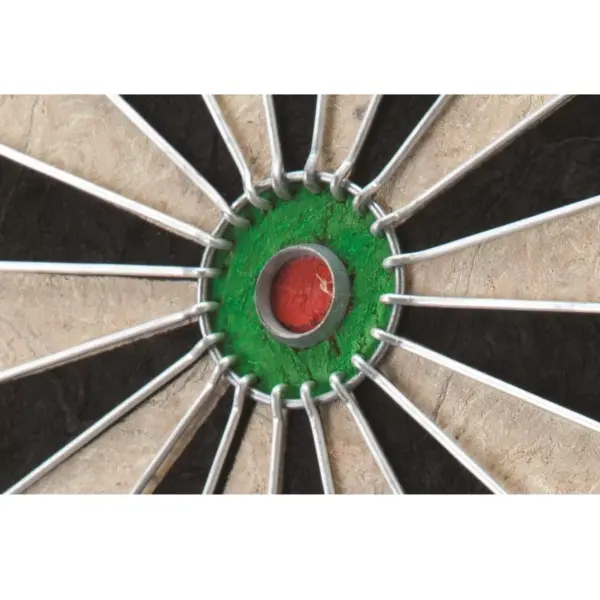 Viper 42-6002 Shot King 18 Inch Bristle Sisal Fiber Dart Board with 6 Darts