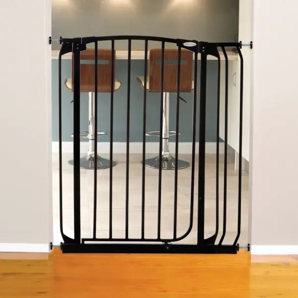 Dreambaby L796B Chelsea 28 to 35.5 Inch Auto-Close Baby & Pet Wall to Wall Safety Gate with Stay Open Feature for Doors, Stairs, and Hallways, Black