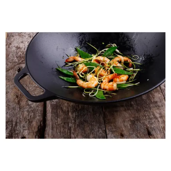 Victoria Cast Iron Wok with Stability Base 14" Black